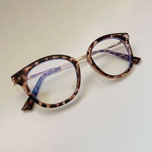 American Eagle blue light glasses